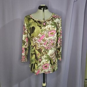 Source Unknown Pink and Green Graphic 3/4 Sleeve Blouse